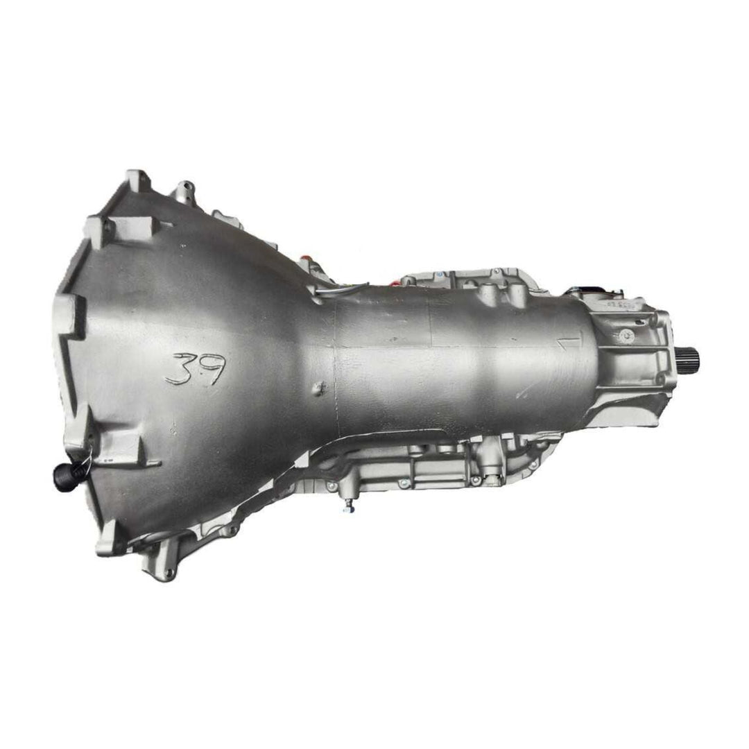 TH400 4WD performance transmission on a white background