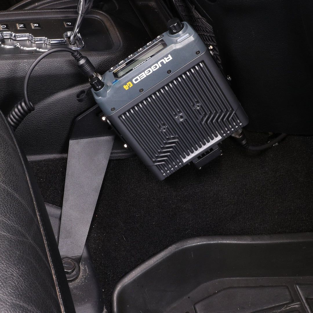Jeep Wrangler JK / JKU GMRS Mobile Radio Kit - Rugged Radios - Product image 4