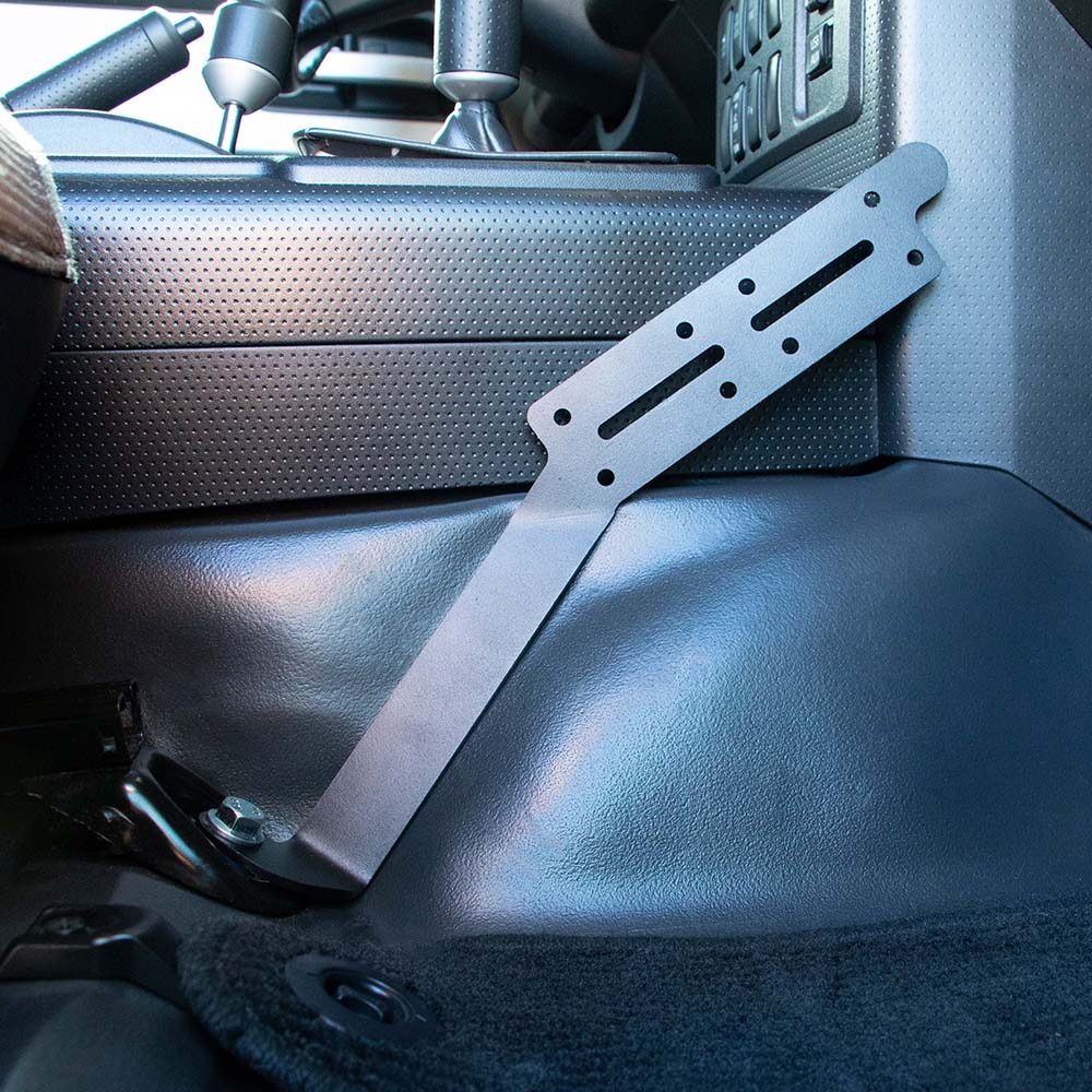 Toyota Tacoma / 4Runner / Sequoia &amp; Lexus GX470 Radio Kit - Rugged Radios - Product image 18