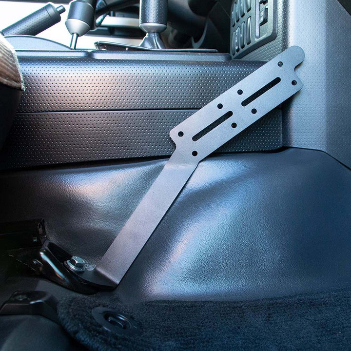 Toyota Tacoma / 4Runner / Sequoia &amp; Lexus GX470 Radio Kit - Rugged Radios - Product image 18
